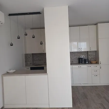 рока резиденс Apartmán